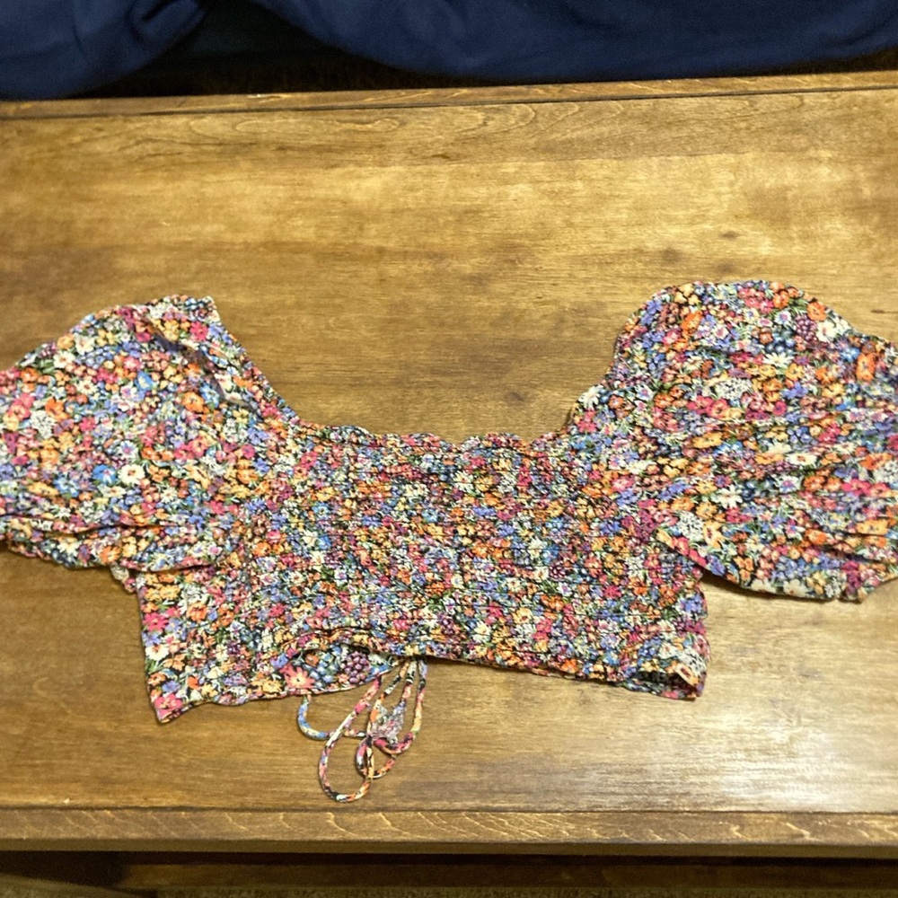 Large Boho Cropped Blouse - Picture 2 of 2